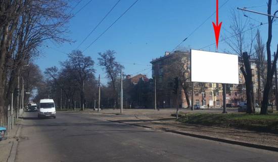 Billboard B in Dnipro (Dnipropetrovsk) 092B,prosp. Puskina - st. Uria Savcenka, na svitlofori, ruh v napramku prosp. O.Pola Photo 1