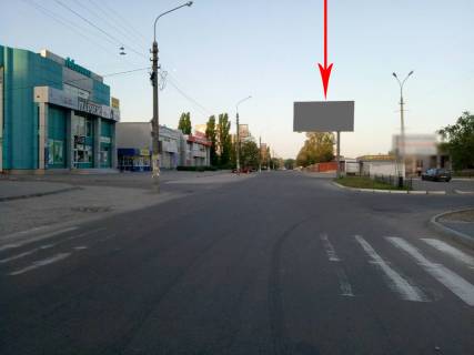 Billboard B in Kam'yanske (Dniprodzerzhinsk), 6х3  bul'v. Budivel'nikiv, navproti bud. No26 (TC Terra, supermarket VARUS), napramok do livobereznogo rinku Photo 1