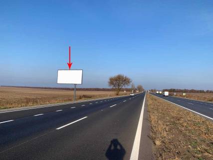 Billboard B in Odarivka, 6х3  Автошлях Дніпро - Кривий Ріг (М-30), розвилка на м. П'ятихатки, м. Александрія, біля с. Одарівка, с. Маломихайлівка, рух у бік м. Дніпро Photo 1