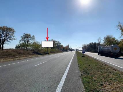 Billboard B in Chervonokamyan, 6х3  N-08, km 440+189 (livoruc), Ruh do Zaporizza z Dnipra, pered postom DAI Photo 1