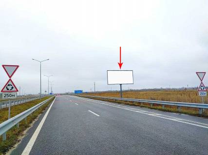 Billboard A in Petrikovka, 6х3  T-04-41, km 9+120 (pravoruc), Ruh vid m. Kam'ans'ke, bila s. Klesnivka, pered povorotom na smt Petrikivka po st. Halturina Photo 1