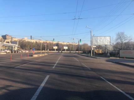 Billboard A in Dnipro (Dnipropetrovsk), 6х3  Zaporiz'ke sose, v rajoni perehresta z prosp. Bogdana Hmel'nic'kogo, na svitlofori Photo 1