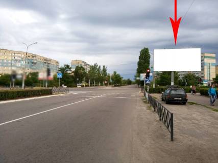 Billboard A in Kam'yanske (Dniprodzerzhinsk), 6х3  prosp. Peremogi - prosp. Geroiv ATO(1), napramok ruhu do ATB, bila svitlofora Photo 1