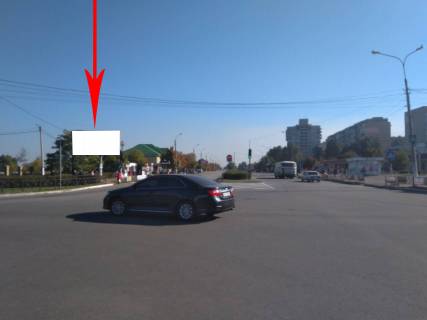 Billboard B in Kam'yanske (Dniprodzerzhinsk) dz18B,prosp. Peremogi - prosp. Geroiv ATO(1), napramok do Elizavetivs'kogo sose, bila svitlofora Photo 1