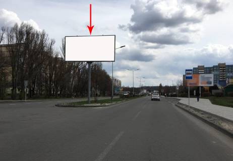 Billboard A in Dnipro (Dnipropetrovsk), 6х3  st. U. Kondratuka (Komunarivs'ka), 1 (MAKDONALDS, KOMFI) Photo 1