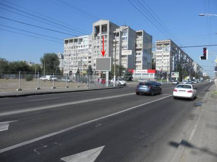 Scrolller, Scroll B in Dnipro (Dnipropetrovsk) s046B6,st. Siceslavs'ka Naberezna (Nab. V.I. Lenina) - st. Livarna, bila svitlofora,  v storonu Novogo mostu - 289809 Photo 1