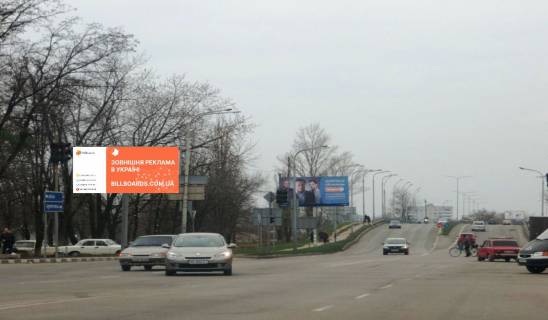 Billboard B in Pavlograd, 6х3  st. Dniprovs'ka - st.Poltavs'ka, bila svitlofora Photo 4
