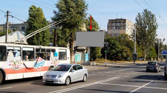 Billboard B in Dnipro (Dnipropetrovsk), 6х3  st. Kalinova, 38 (poruc ATB) ruh z TRC KARAVAN, na svitlofori Photo 2