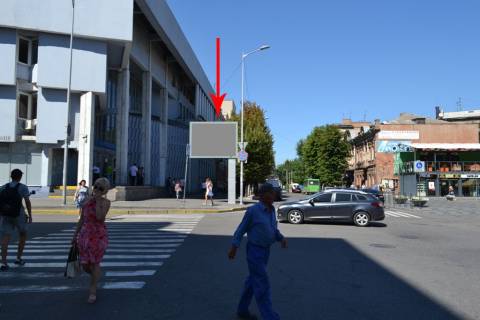 Scrolller, Scroll A in Dnipro (Dnipropetrovsk), 3.14х2.32  st. Harkivs'ka - st. Glinki, bila svitlofora, bila TRC MOST SITI - 168851 Photo 1