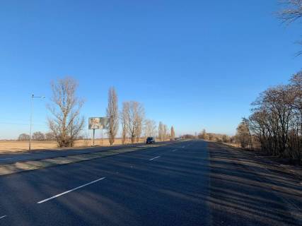 Billboard B in Novoselovka, 6х3  M-30, km 999+712 (pravoruc), Ruh na m. Pavlograd, bila restoranu "Gulaj Pole" Photo 1