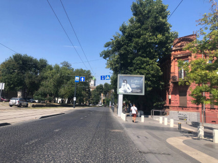 Scrolller, Scroll A in Dnipro (Dnipropetrovsk), 3.14х2.32  pl. Soborna (Zovtneva) - st. Avornic'kogo - 301062 Photo 1