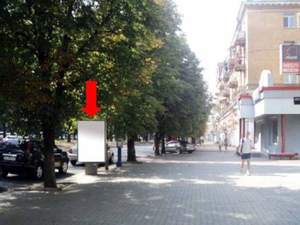 Citylight A in Dnipro (Dnipropetrovsk) C06A,av. K. Marksa, 88 (bila kazino "Metelica") Photo 1