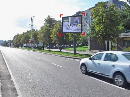 Video Billboard A in Lviv пр. Черв. Калини – вул. Козловського, (ТРЦ Шувар ), розмір 2,3 х 3,2 м, екран - 563607 Photo 1