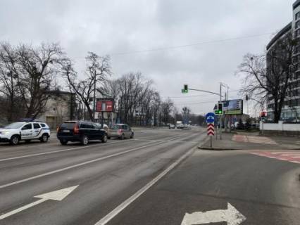 Scrolller, Scroll B in Lviv вул. Замарстинівська – Липинського (на перехресті),  розмір 2,3 х 3,2 м скрол - 557720 Photo 1