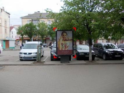 Billboard B in Lviv st. Dnistrovs'ka, 3 (z boku "PrivatBanku") Photo 1