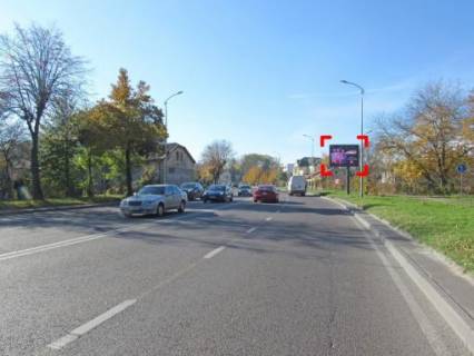 Video Billboard A in Lviv вул. Липинського, - вул. Сінна, 30,  розмір 2,3 х 3,2 м  екран - 563628 Photo 1