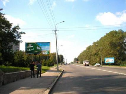 Billboard B in Rivne st. Kiivs'ka, 60 (bila likarni) Photo 1