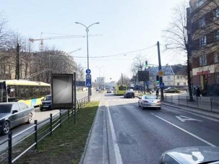 Cityscroll Р/П in Lviv av.Cornovola, 45, rozdil'ca smuga (misce 1), v centr, paket skroll 2 Photo 1