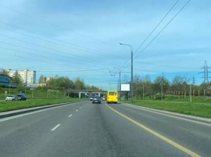 Backlight A in Lviv st. Hutorivka (navproti gurtovij rinok "Suvar"), rozmir 2,3 h 3,2 m beklajt Photo 1