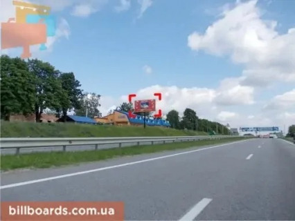 Billboard B in Lviv с. Солонка (напрямок до Львова), місце 4 Photo 1
