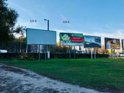 Billboard B in Kam'yanske (Dniprodzerzhinsk), 3x6  pr-t. Lennina-pr-t. Anoskina (r-n mag. Druzba) Zavods'kij r Photo 1