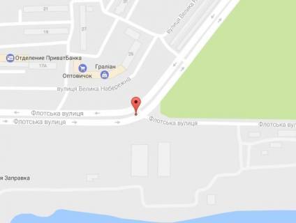 Billboard A in Kremenchuk, 3 х 6  st. Velika  naberezna, 29, perehr. z st. Flots'kou, r-n avtorinku, na rozdilovij smuzi scheme