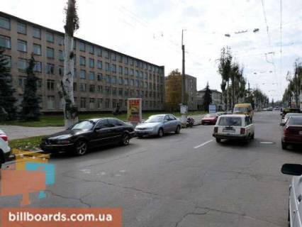 Citylight B in Kremenchuk, 1,2 х 1,8  perekr. st. Pervomajskoj ta st. Nebesnoj Sotni, naprotiv central'nogo rynka, supermarketov ATB, El'dorado, MarketOpt Photo 1