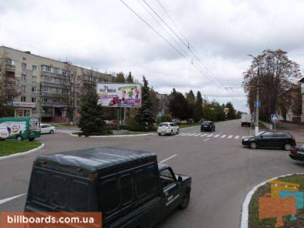 Prismatron, Prism A in Kremenchuk, 3 х 6  prosp. Svobody, 55, perekr. s st. Maakovskogo, rajon DK <<KrAZ>> i TC <<Merkurij>>, napravlenie iz centra - 108944 Photo 1
