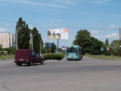 Billboard A in Kremenchuk, 3 х 6  st. Velika  naberezna, 29, perehr. z st. Flots'kou, r-n avtorinku, na rozdilovij smuzi Photo 1