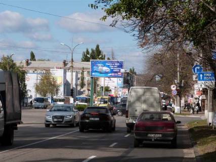 Prismatron, Prism B in Kremenchuk, 3 х 6  st. Nebesnoi Sotni 1a, rajon perehr. z st. Mikolaivs'kou, bila supermarketiv <<ATB>>, <<Komfi>>, <<MarketOpt>> ta Central'nogo rinku - 108924 Photo 1