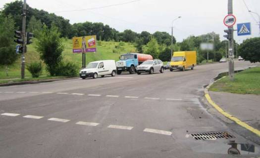 Billboard B in Rivne st.Suhevica/st.Knaza Vladimira (V) - razmer sita: 3 h 5,95 Photo 1