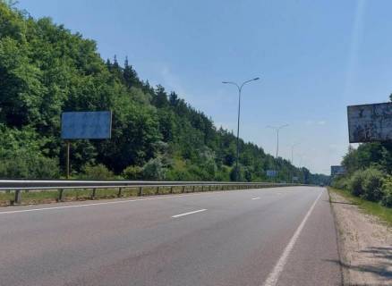 Billboard B in Vishgorod m. Visgorod, trasa R-69 "Kiiv-Visgorod-Desna", km 19+800 pravo, cerez 550m pisla povorotu na st. Abluneva, cerez 1.1km pisla AZS WOG Photo 1