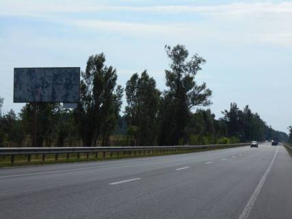 Billboard B in Nemishaeve smt. Nemisaevo, trasa M-07 "Kiiv-Kovel'", km 35+700 pravo, cerez 1.1km pisla povorotu na st. Central'na, cerez 1.4km pisla AZS BRSM Nafta, za 1.2km do povorotu na st. Parkova Photo 1