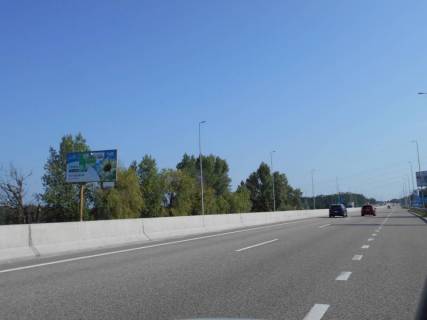 Billboard B in Kalynivka smt. Kalinivka, trasa M-05 Kiiv-Odesa, km 34+020 pravo, navproti zaizdu na AZS LUXWEN Photo 1