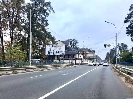 Billboard B in Irpin st. Universitets'ka, bila skoli No17 (v napramku Kieva) Photo 1