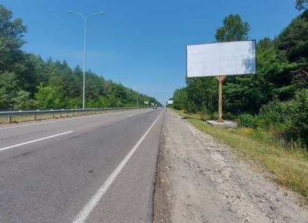 Billboard A in Vishgorod м. Вишгород, траса Р-69 "Київ-Вишгород-Десна", км 19+500 право, за 850м до повороту на вул. Яблунева, напрямок на с. Нові Петрівці (Межигір'я) Photo 1
