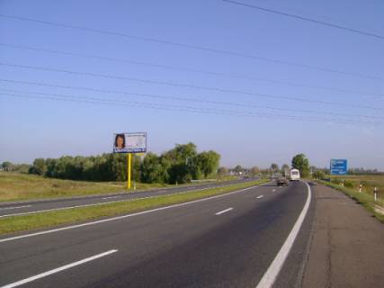 Billboard B in Brovary Trasa M-01 "Kiiv-Cernigiv-Novi Arilovici", km 31+400 livo, ob'izd m. Brovari, cerez 1km pisla AZS Avantage7, za 650m do rozv'azki z st. Gogolivs'ka ta avtoslahom N-07 Photo 1
