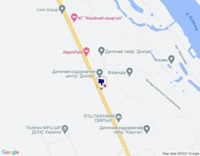 Billboard A in Kozin Конча-Заспа, траса Р-01, км 32+000 ліво, навпроти автобусної зупинки, за 100м до повороту на вул. Лобановського, за 400м до готелю "AlpenPark", за 750м до котеджного містечка "Хвойний Квартал", через 150м після повороту на с. П'ятихатки (вул. scheme