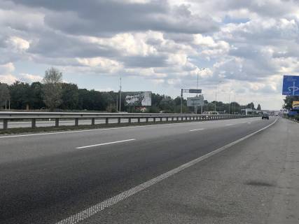 Billboard B in Borodyanka trasa Kiiv-Znam'anka, km 24+700 (livoruc), 6km 700m vid KPP Kieva, v napramku z Kieva Photo 1