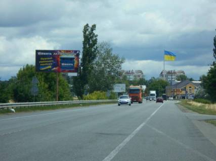 Billboard B in Vorzel м. Буча, траса М-07 "Київ-Ковель", км 31+400 право, за 450м до повороту на автошлях Т1001 та смт. Ворзель, через 550м після АЗС БРСМ Нафта, через 700м після ЖК "Форест Ленд" Photo 1