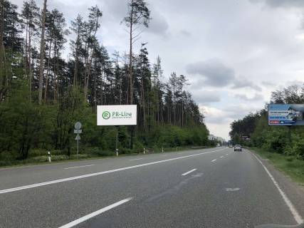 Billboard B in Borodyanka avtodoroga R-30, km 1 + 450 vid st. Generala Naumova, v napramku Kieva Photo
