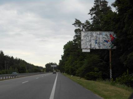 Billboard A in Kiev roads Dniprovs'ke sose, trasa N-01 "Kiiv-Znam'anka", km 38+300 pravo, za 1km do AZS Motto ta povorotu na R-01 "Kiiv-Obuhiv" Photo 1