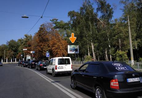 Prismatron, Prism B in Kharkiv, 3.20х2.30  Persogo Travna m-n - Sums'ka st. (do Sums'koi st.) (A) - 431483 Photo 1