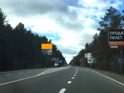 Billboard B in Bucha Trassa Kiev-Kovel' (sleva), napravlenie iz Kieva, v"ezd v Bucu Photo 1