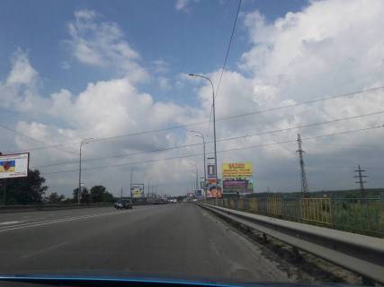 Billboard A in Gostomel, 6*3  trasa Kiiv-Kovel' (pravoruc), v napramku z Kieva, bila mostu cerez r. Irpin' Photo 1