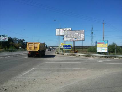 Billboard A in Gostomel, 6*3  trasa Kiiv-Kovel' (pravoruc), v napramku z Kieva, bila mostu cerez r. Irpin' Photo 1