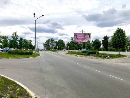 Billboard A in Bucha, 6*3  st. Deputats'ka, viizd na trasu Kiiv-Kovel', navproti Varsavskogo rinku Photo 1