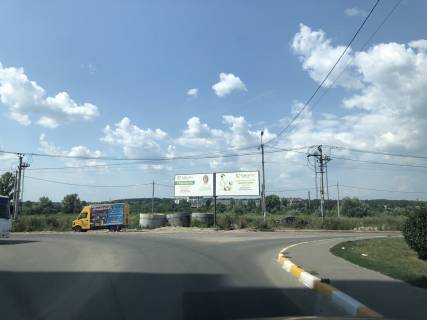 Billboard A in Irpin, 6*3  na rozi st. Dzerel'na ta st. G.Skovorodi, bila ZK <<Ric Taun>> Photo 1