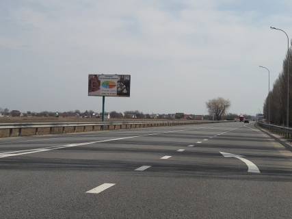 Billboard B in Mikulychi, 6*3  trasa Kiiv-Kovel' (pravoruc) km 40+500, v napramku Kieva Photo 1