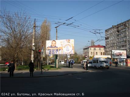 Billboard B in Mykolaiv, 3х6  st. Butomy, st. Krasnyh Majovsikov Photo 1